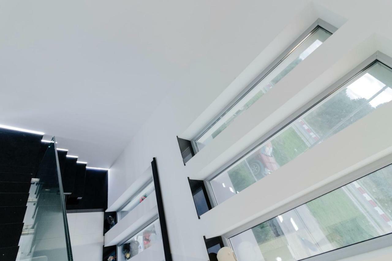 Ezra Luxury Apartments Năvodari Extérieur photo
