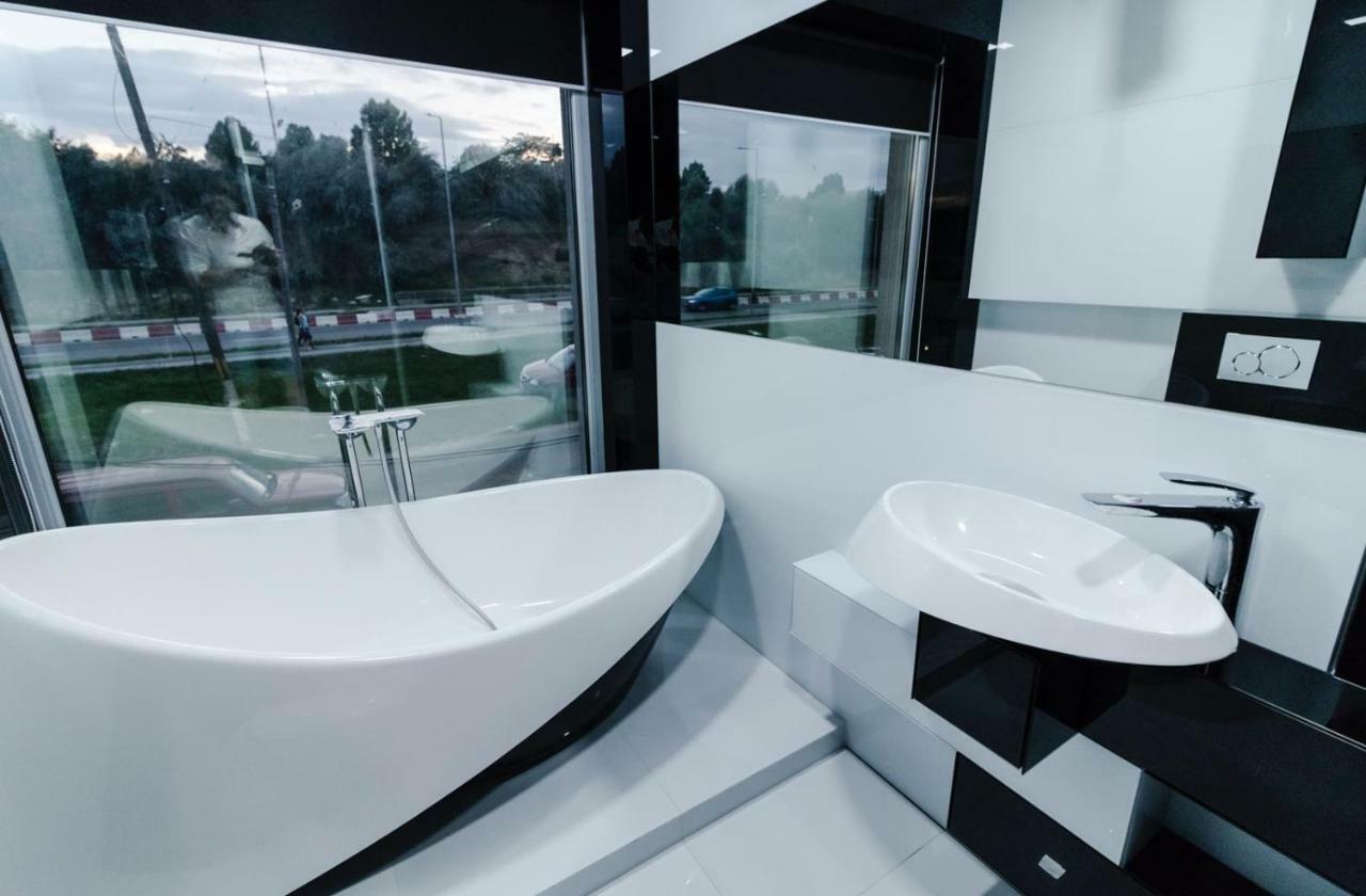 Ezra Luxury Apartments Năvodari Extérieur photo
