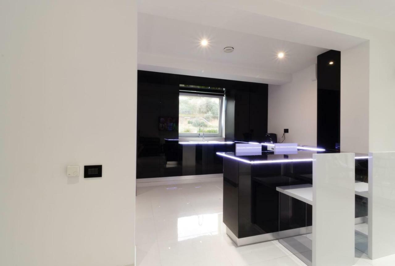 Ezra Luxury Apartments Năvodari Extérieur photo
