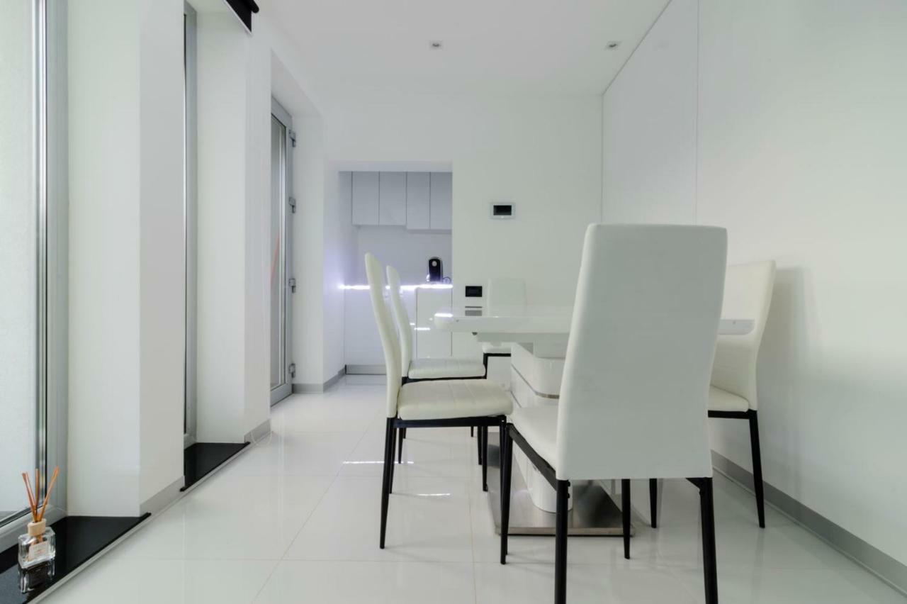 Ezra Luxury Apartments Năvodari Extérieur photo